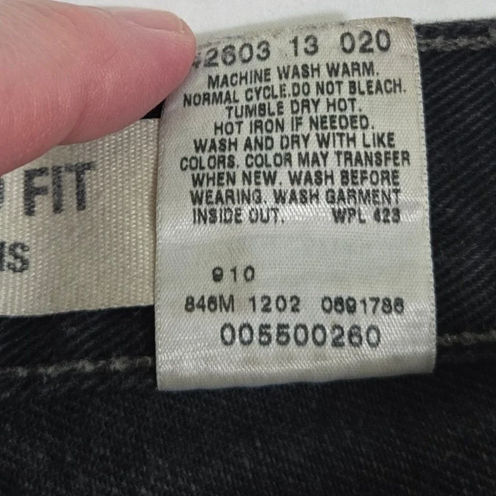 Vintage Levis 550‎ Jeans Mens 35x30 Faded Black Skater Grunge Made in Canada